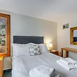 2 Bed In Sz409 Dom wakacyjny