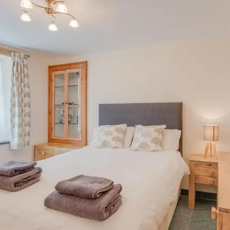 2 Bed In Sz409 Holiday home *